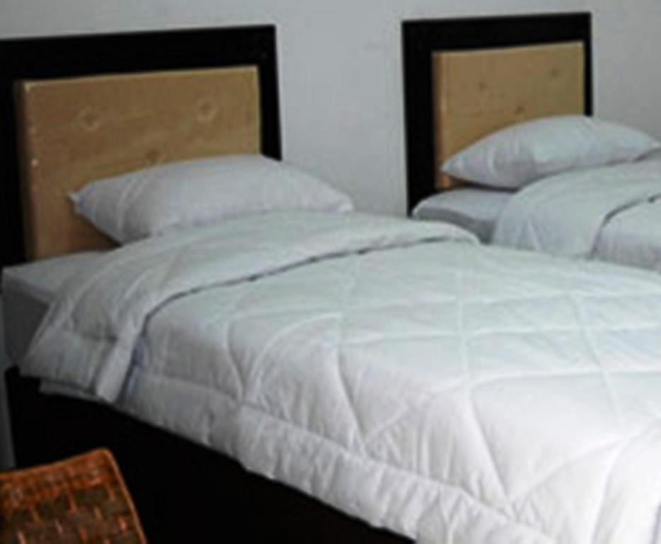 Hotel Sinar Tambolaka Waingapu Camera foto